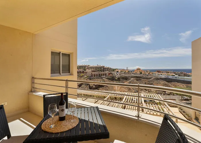 Tu En Playa Paraiso * 阿德耶